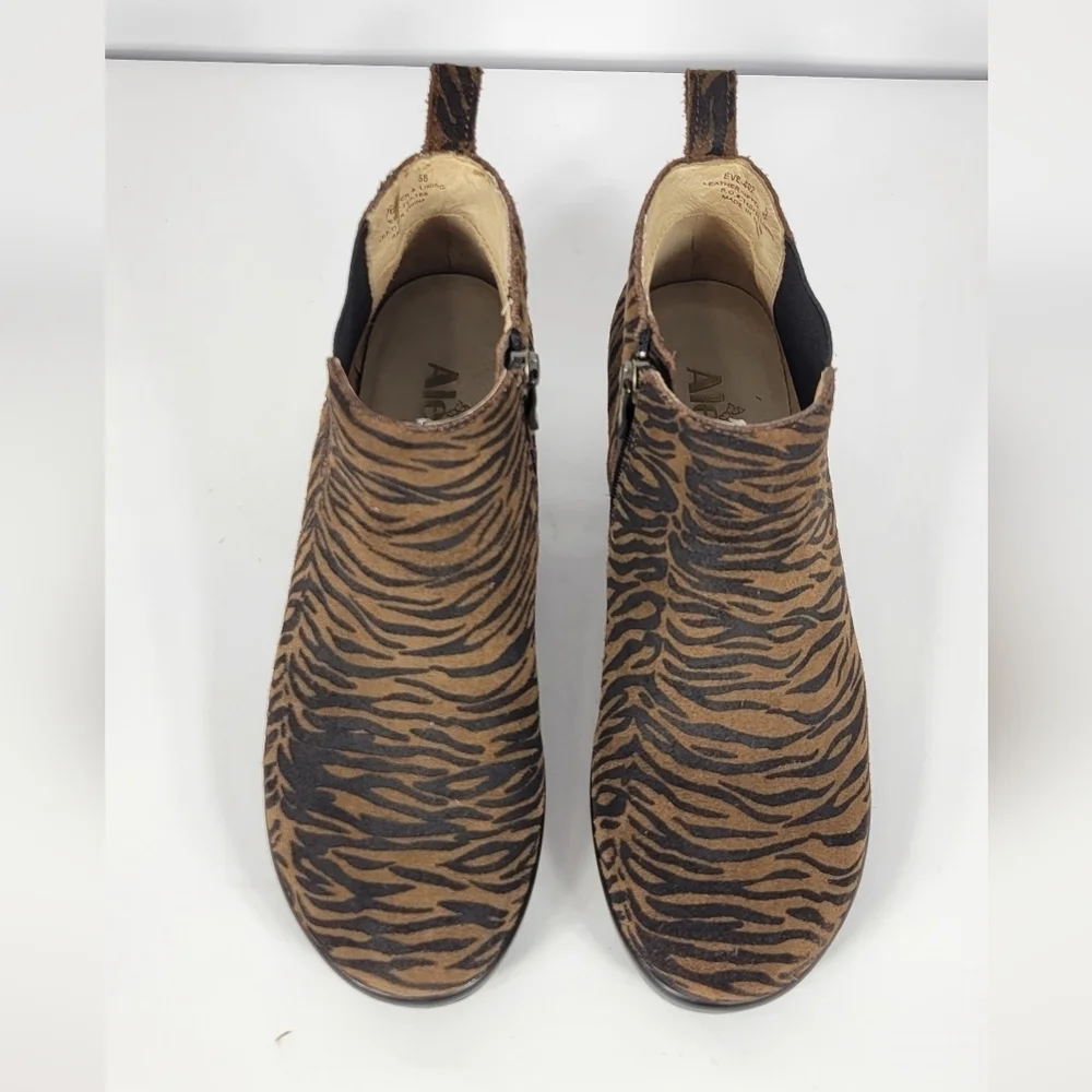 Alegria Zebra Pattern Ankle Boots #786 Size EU 38 (US 8-8.5)